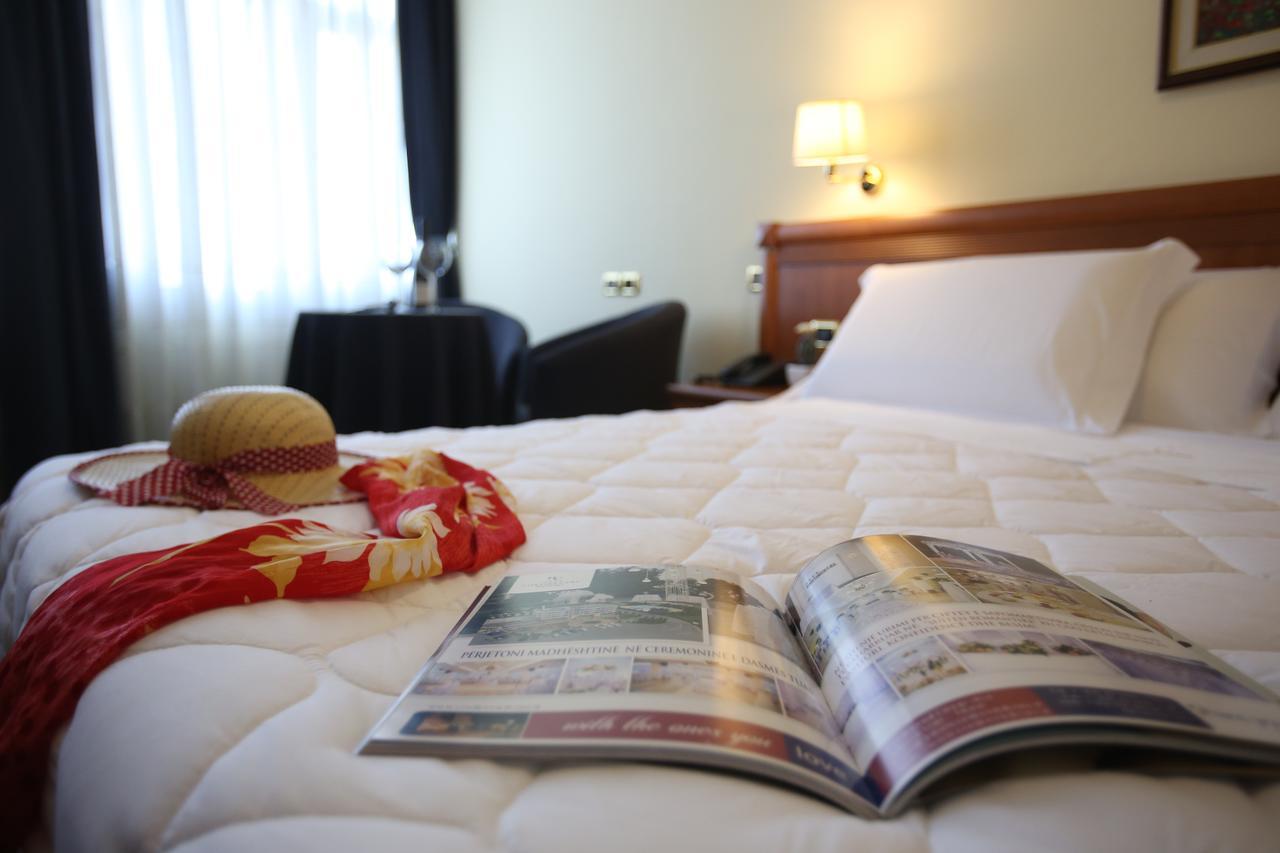 Hotel Continental Vora Kültér fotó