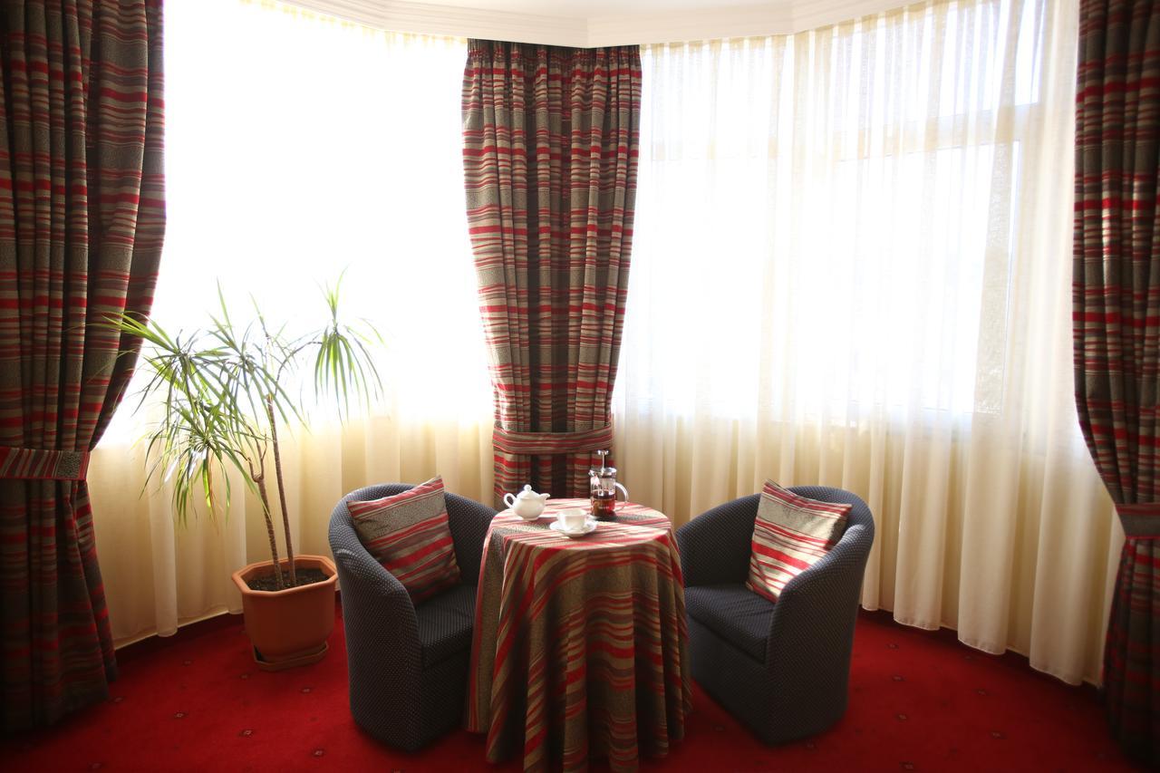 Hotel Continental Vora Kültér fotó