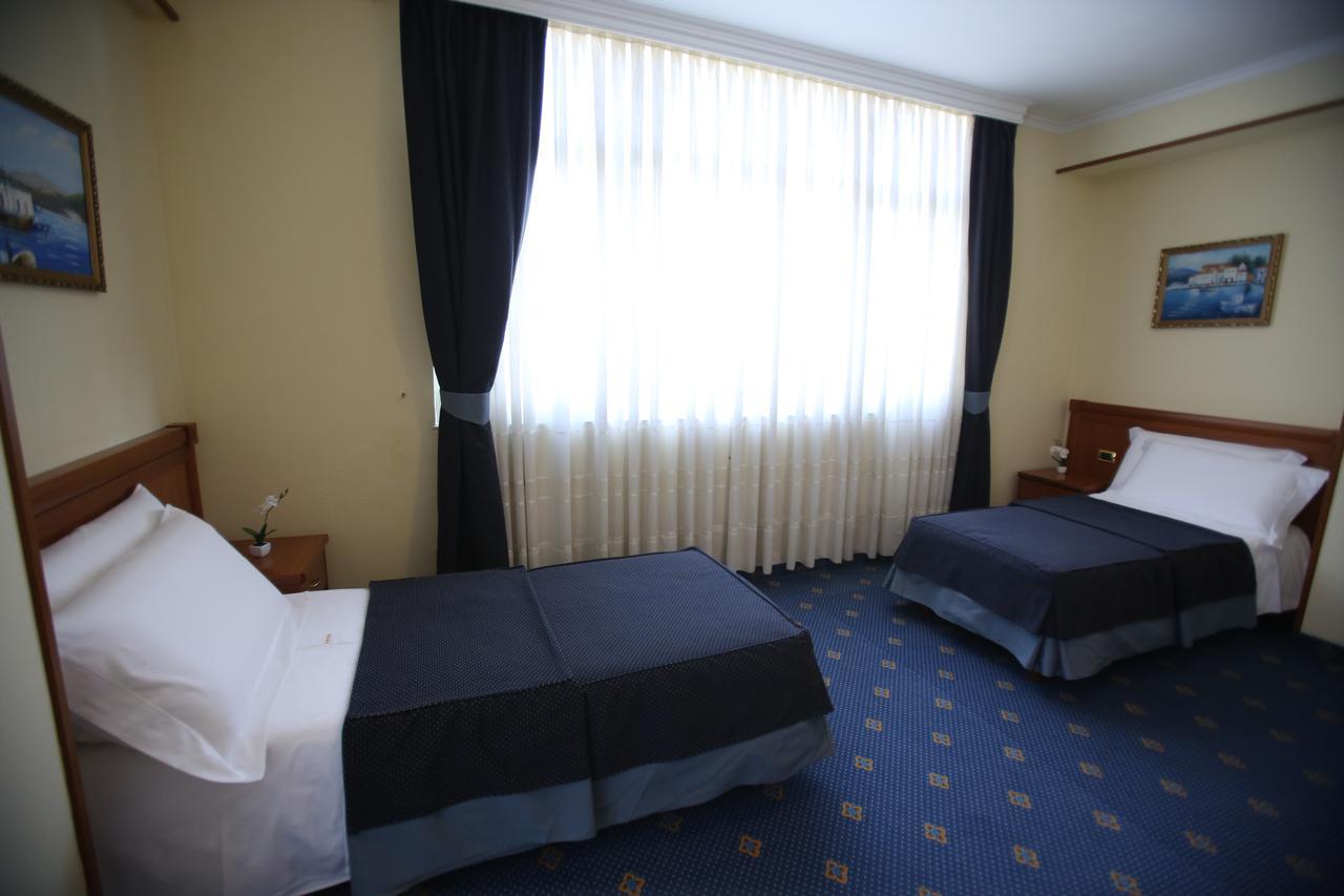 Hotel Continental Vora Kültér fotó
