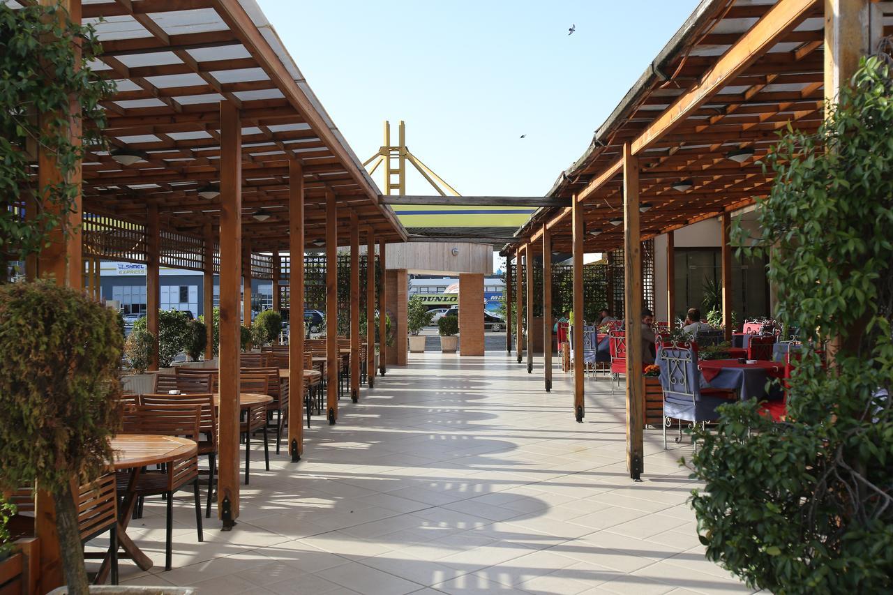 Hotel Continental Vora Kültér fotó